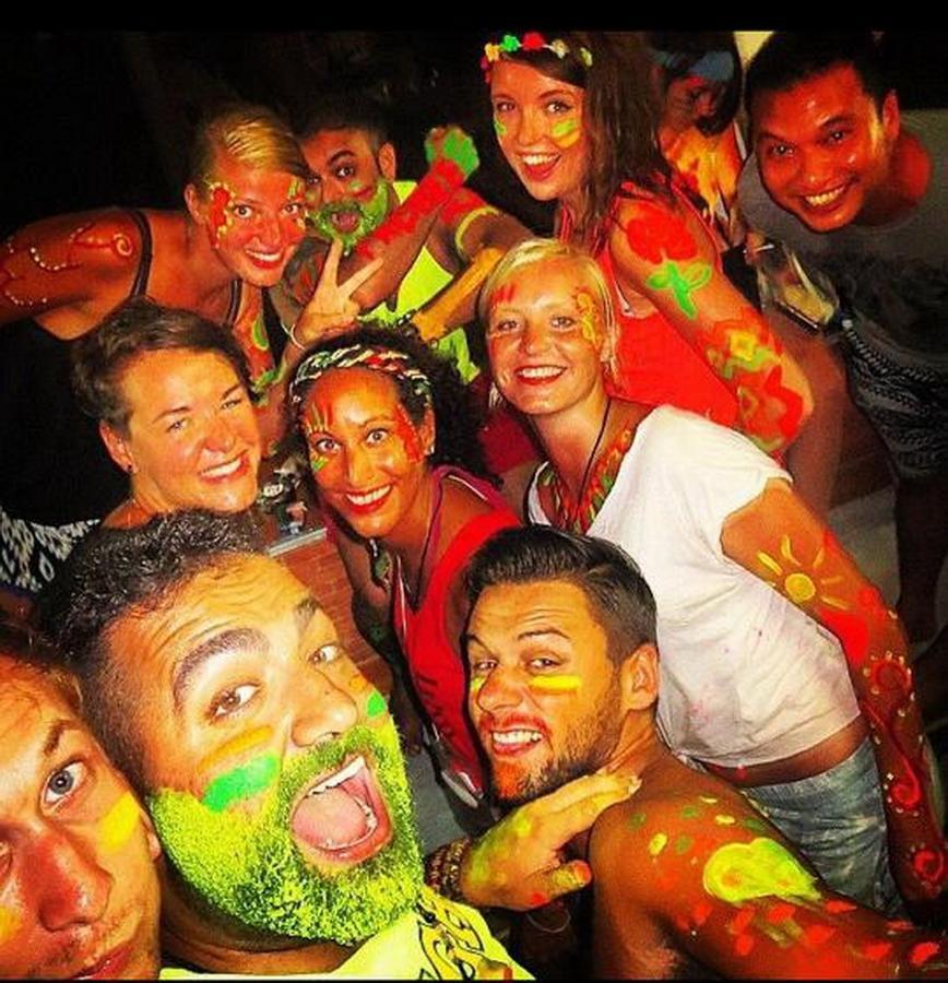 Domingo Hostel Phangan パンガン島 エクステリア 写真